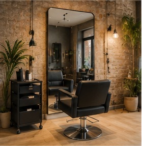 Le Loup — Siège Coiffure 4